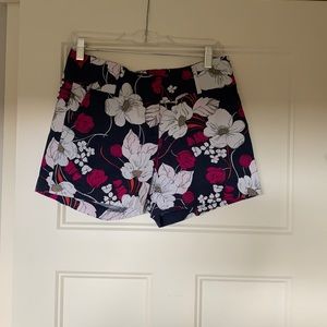 Ann Taylor floral shorts